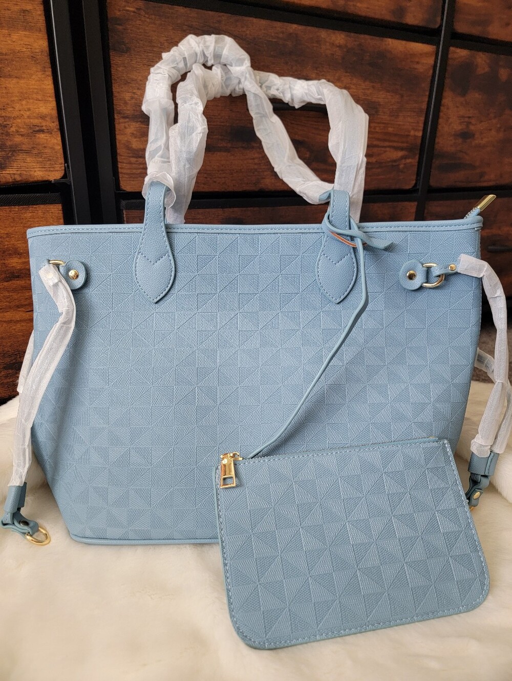 Light Blue Textured Tote with Matching Wristlet - Unbranded